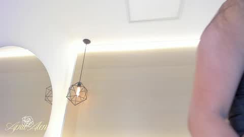 April online show from 17, 11, 2025