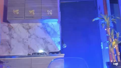 aprillebony319262 online show from 19, 1, 2026