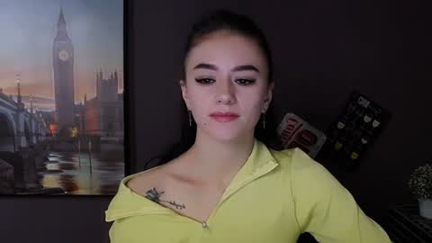 Aprill online show from 30, 1, 2025