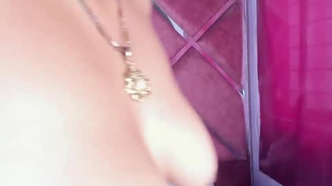 aprilmiiller online show from 11, 4, 2026