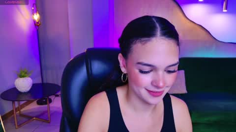Snapshot of aprilrhodes_ chatting on 27, 12, 2024 April Rhodes online show from 27, 12, 2024