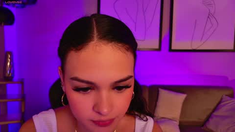 Snapshot of aprilrhodes_ chatting on 28, 1, 2025 April Rhodes online show from 28, 1, 2025