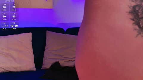 Snapshot of aprilrhodes_ chatting on 18, 2, 2025 April Rhodes online show from 18, 2, 2025