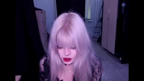 Snapshot of aprilspark chatting on 16, 4, 2026 Alice D online show from 16, 4, 2026