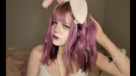 Alice D online show from 9, 5, 2026