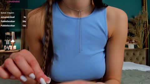 Snapshot of aprilwon chatting on 12, 3, 2025 April online show from 12, 3, 2025