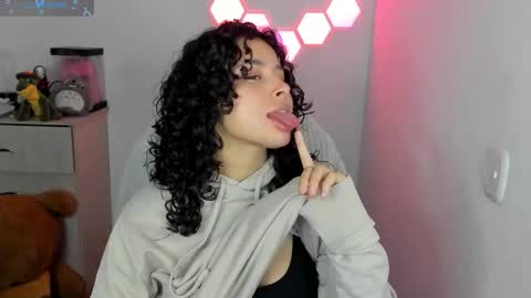 aqua emilly online show from 9, 1, 2026