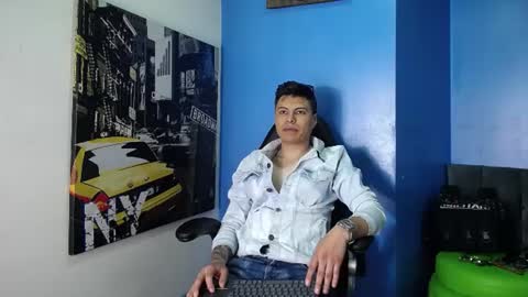 aquilestaylor online show from 22, 6, 2026
