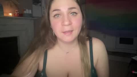 Snapshot of arabbustybeauty chatting on 8, 1, 2025 BustyPrincessLeila online show from 8, 1, 2025