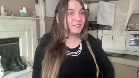 Snapshot of arabbustybeauty chatting on 16, 2, 2025 BustyPrincessLeila online show from 16, 2, 2025