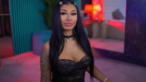 arabellaposh online show from 11, 11, 2025