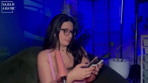 Snapshot of arabicslavegirl chatting on 16, 12, 2025 Sarah Arabic online show from 16, 12, 2025