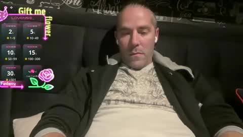 Snapshot of arckangel99 chatting on 1, 10, 2025 AnrckAngel online show from 1, 10, 2025