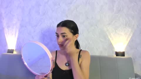    online show from 17, 10, 2025