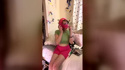 Snapshot of areallifeangel chatting on 28, 5, 2026 areallifeangel online show from 28, 5, 2026