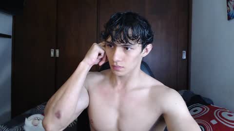 Snapshot of ares_aestheticgod chatting on 25, 12, 2024 Ares D online show from 25, 12, 2024