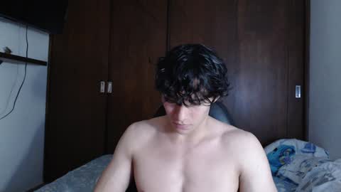 Snapshot of ares_aestheticgod chatting on 2, 2, 2025 Ares D online show from 2, 2, 2025