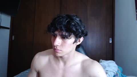 Snapshot of ares_aestheticgod chatting on 8, 2, 2025 Ares D online show from 8, 2, 2025