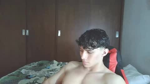 Snapshot of ares_aestheticgod chatting on 24, 9, 2025 Ares D online show from 24, 9, 2025