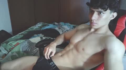 Snapshot of ares_aestheticgod chatting on 4, 10, 2025 Ares D online show from 4, 10, 2025