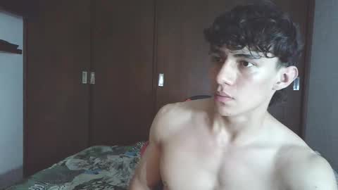 Snapshot of ares_aestheticgod chatting on 12, 10, 2025 Ares D online show from 12, 10, 2025