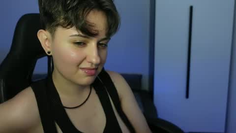Snapshot of aresnoir chatting on 19, 6, 2026 AresNoir online show from 19, 6, 2026