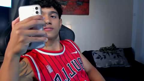 Snapshot of aress444 chatting on 17, 12, 2025 aress444 online show from 17, 12, 2025