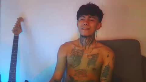 Snapshot of aress_1 chatting on 11, 10, 2025 Ares online show from 11, 10, 2025