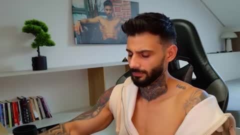 Snapshot of aressteel chatting on 14, 9, 2025 Ares Steel online show from 14, 9, 2025