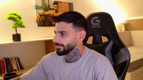 Snapshot of aressteel chatting on 19, 9, 2025 Ares Steel online show from 19, 9, 2025