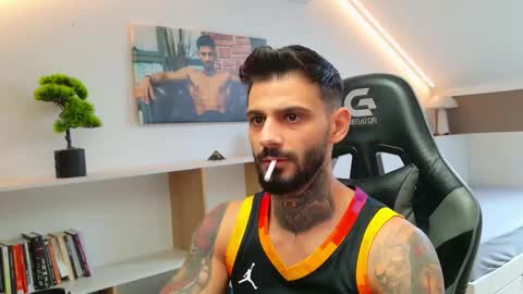 Snapshot of aressteel chatting on 6, 10, 2025 Ares Steel online show from 6, 10, 2025