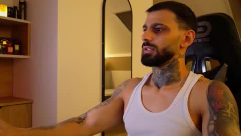 Snapshot of aressteel chatting on 12, 11, 2025 Ares Steel online show from 12, 11, 2025