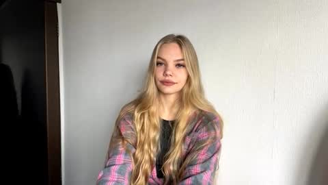 Amelia online show from 3, 11, 2025