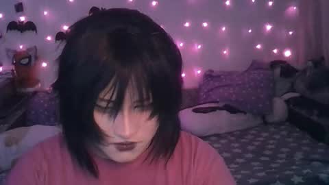 Snapshot of ari_corn chatting on 23, 12, 2024 Ahri online show from 23, 12, 2024