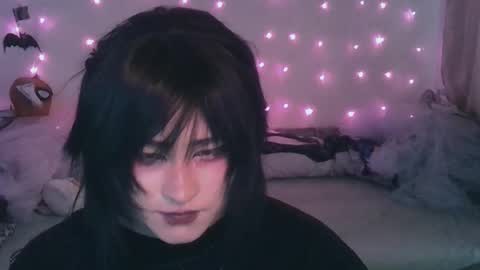 Snapshot of ari_corn chatting on 2, 2, 2025 Ahri online show from 2, 2, 2025