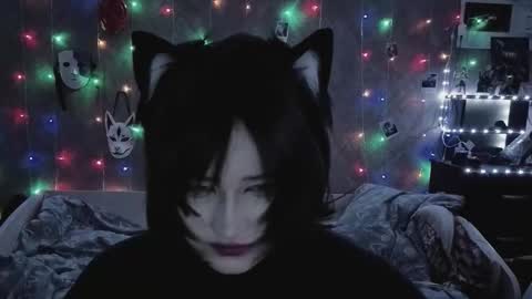 Snapshot of ari_corn chatting on 28, 11, 2025 Ahri online show from 28, 11, 2025