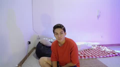 Snapshot of aria_arthur chatting on 4, 3, 2025 aria_arthur online show from 4, 3, 2025