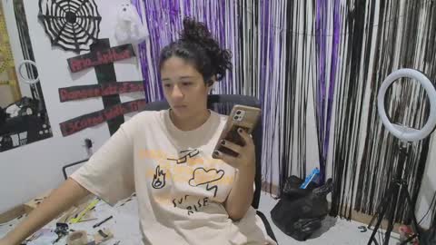 Snapshot of aria_arthur chatting on 14, 10, 2025 aria_arthur online show from 14, 10, 2025