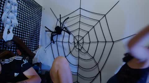 Snapshot of aria_arthur chatting on 17, 10, 2025 aria_arthur online show from 17, 10, 2025