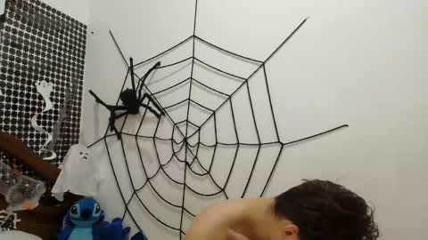 Snapshot of aria_arthur chatting on 27, 10, 2025 aria_arthur online show from 27, 10, 2025