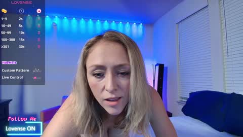 Snapshot of aria_b1 chatting on 29, 1, 2025 Aria B online show from 29, 1, 2025