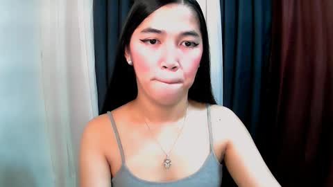 Snapshot of aria_fucks chatting on 11, 11, 2025 ARIA online show from 11, 11, 2025