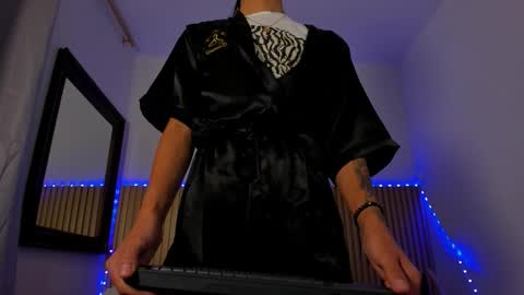 Aria Millers  online show from 5, 1, 2026