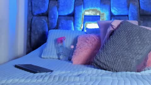 Snapshot of aria_rouge chatting on 7, 2, 2025 aria online show from 7, 2, 2025