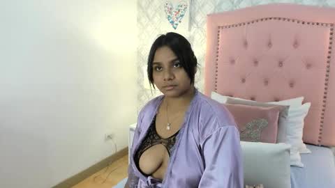 Snapshot of aria_star7 chatting on 8, 10, 2025 aria_star7 online show from 8, 10, 2025