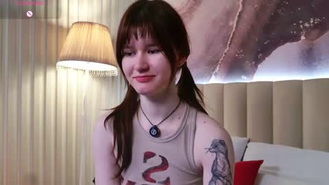 Snapshot of aria_vox chatting on 29, 11, 2025 Your Arianna online show from 29, 11, 2025