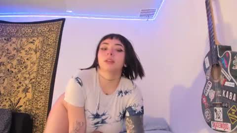 Aria and Orien online show from 24, 6, 2026