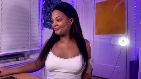 Aria Atelier online show from 24, 9, 2025