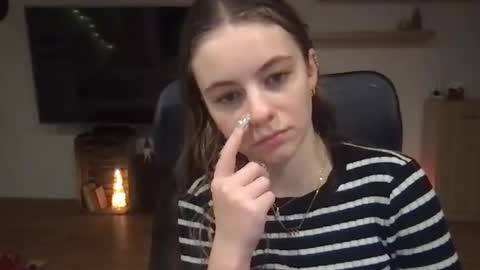 AriaCreazy online show from 5, 12, 2024