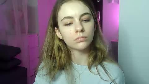 AriaCreazy online show from 4, 1, 2025